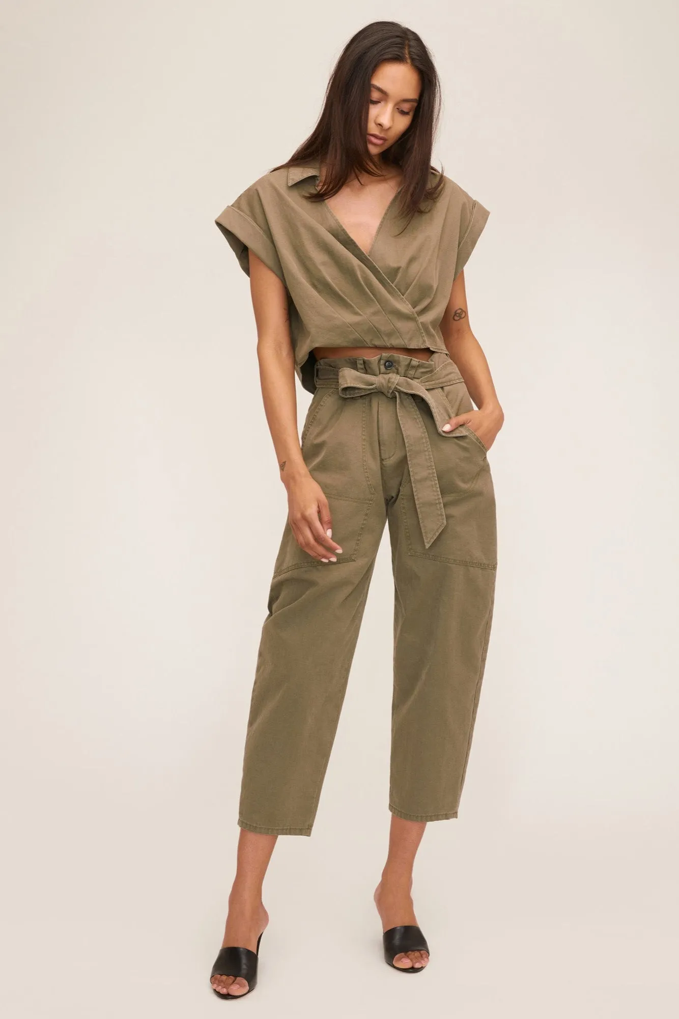 Adler Canvas Balloon Pant in Military Green