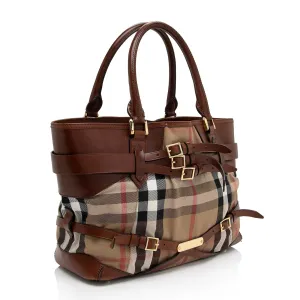 Burberry House Check Bridle Lynher Tote (SHF-mU2nhc)