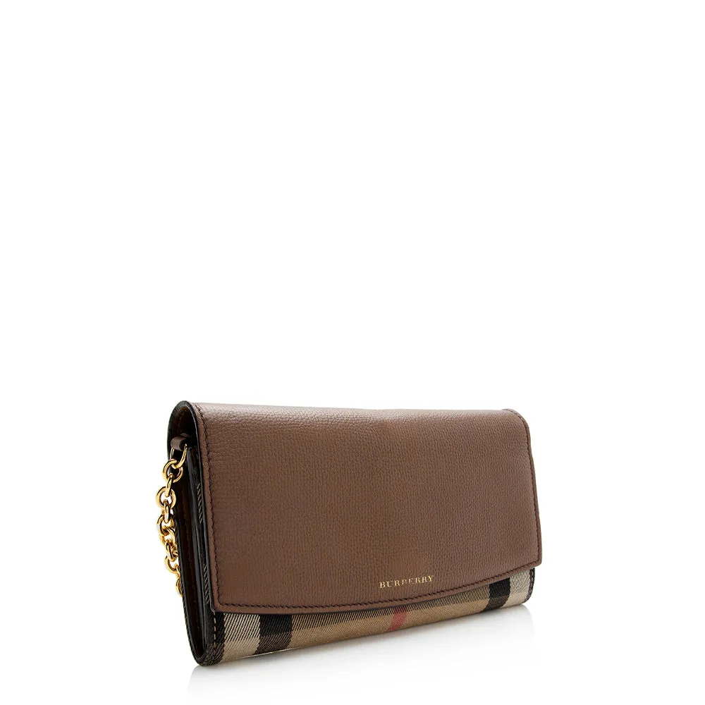 Burberry House Check Henley Chain Wallet (SHF-21215)