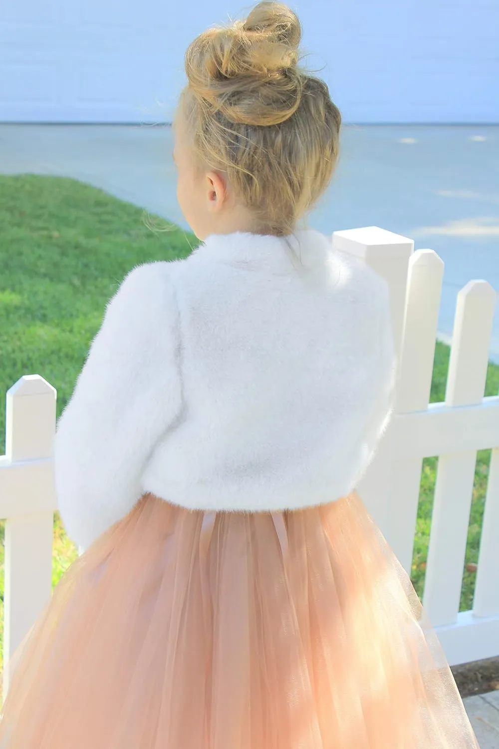 ekidsbridal Flower Girl Faux Fur Cape Cover-Up Bolero Jacket Shrug Coat