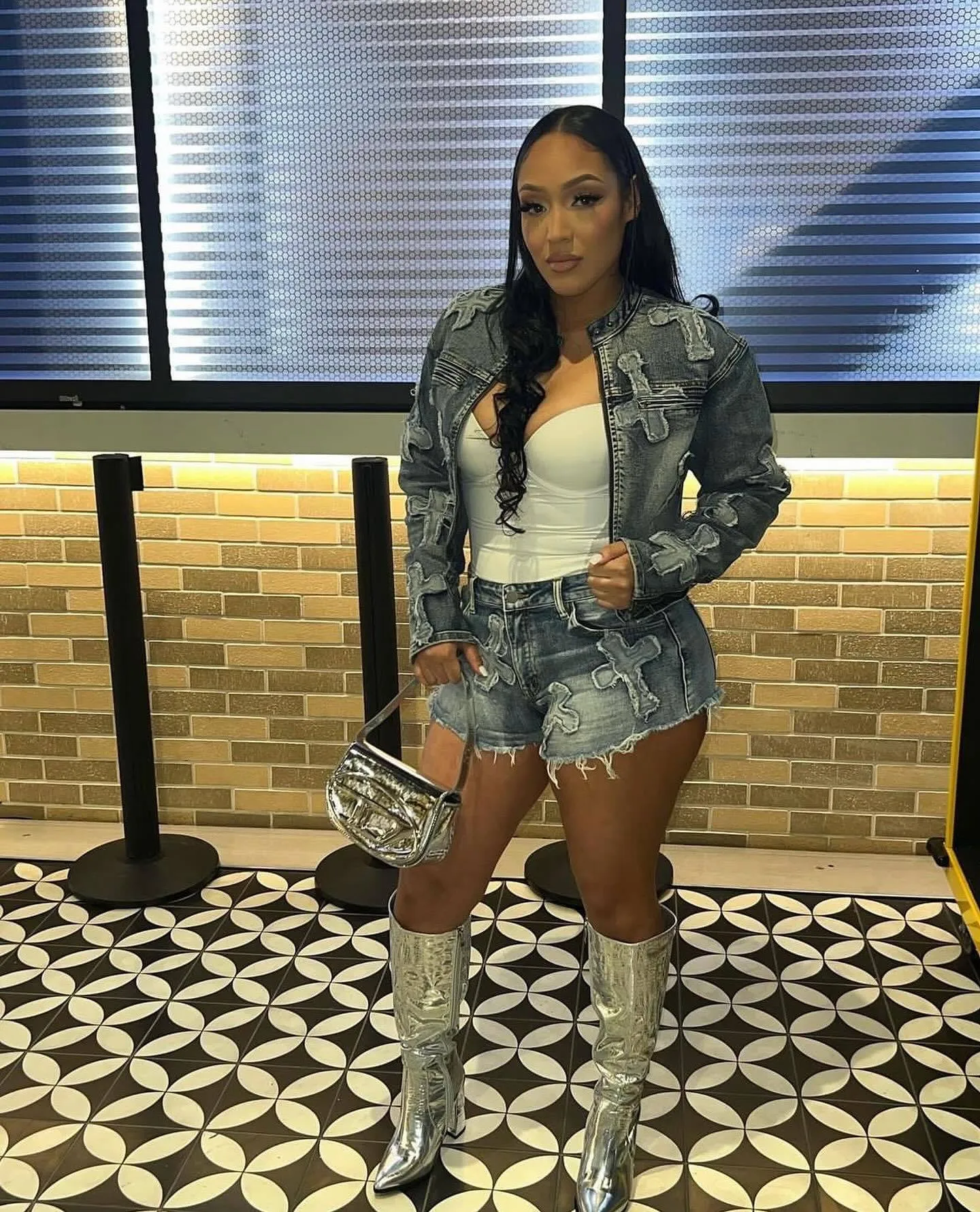MB FASHION Distressed Denim Jacket and Shorts Two-Piece Set 8552LY