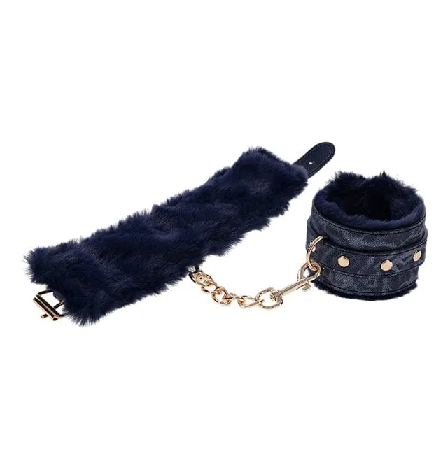 Sportsheets Sex & Mischief Cougar Fur Handcuffs